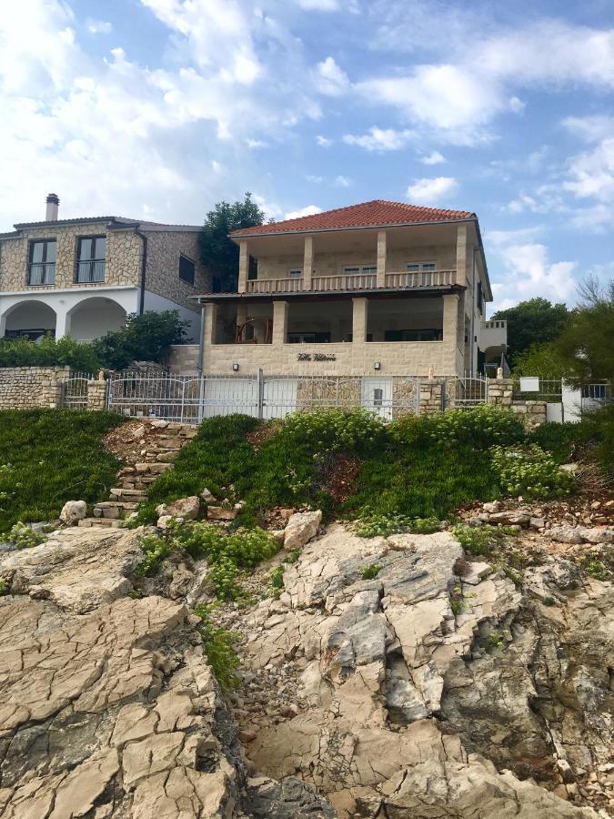 Schoenes Ferienhaus Direkt Am Meer 스토모르스카 외부 사진